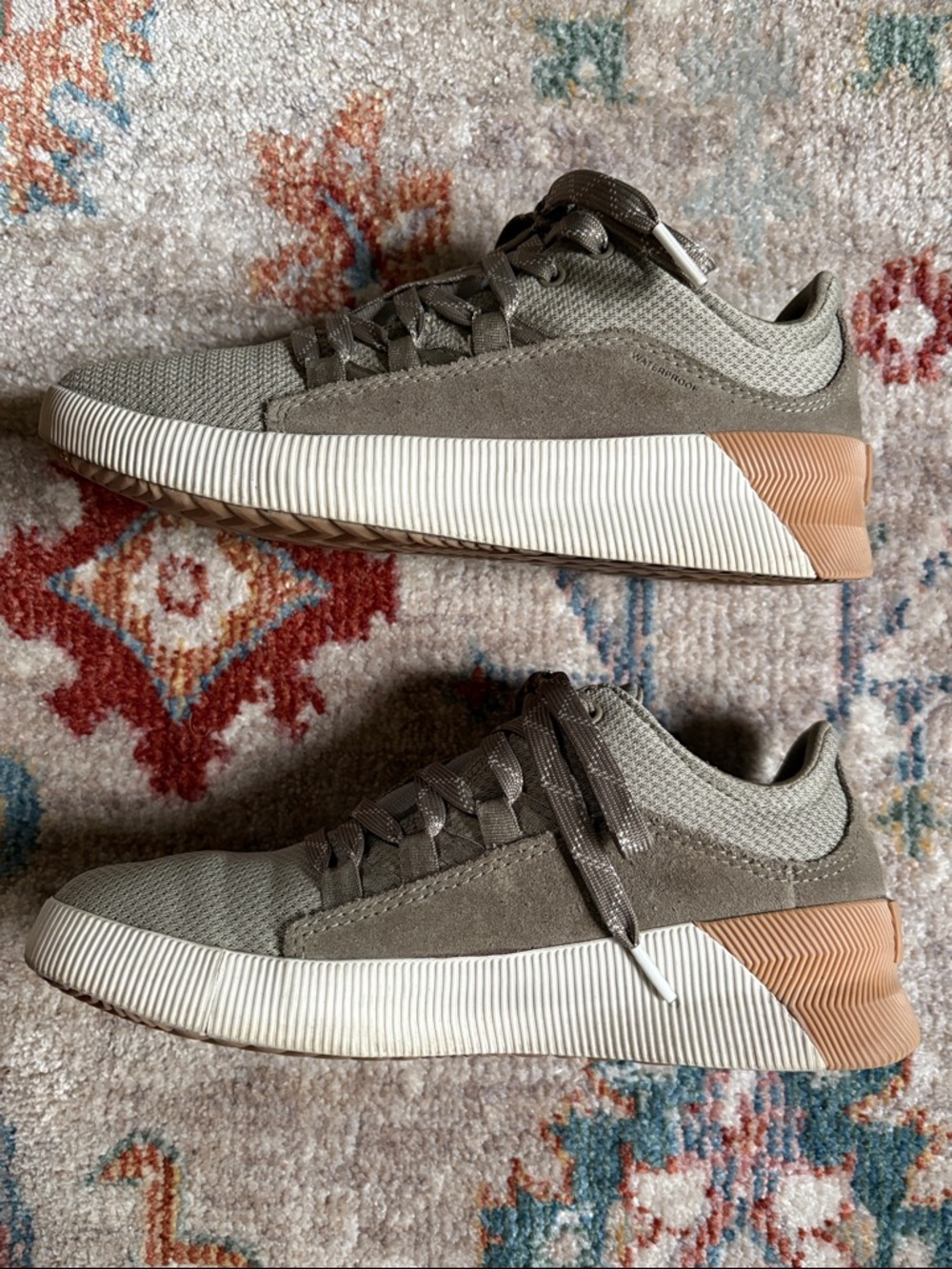 Sorel Out N About Plus Lace Sneaker Green 6.5 - Picture 5 of 10